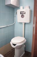 Lion University & Youth Hostel Milano