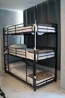 Lion University & Youth Hostel Milano