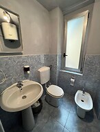 Lion University & Youth Hostel Milano