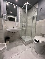 Lion University & Youth Hostel Milano