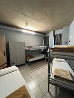 Lion University & Youth Hostel Milano