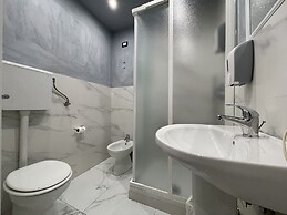 Lion University & Youth Hostel Milano