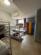 Lion University & Youth Hostel Milano