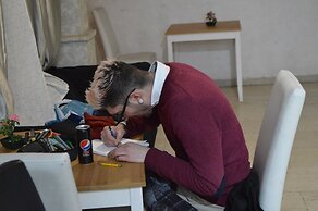 Lion University & Youth Hostel Milano