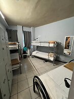 Lion University & Youth Hostel Milano