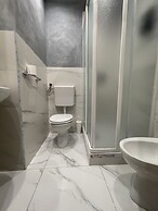 Lion University & Youth Hostel Milano