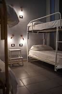 Lion University & Youth Hostel Milano