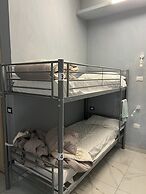 Lion University & Youth Hostel Milano