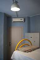 Lion University & Youth Hostel Milano