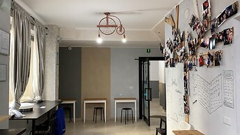 Lion University & Youth Hostel Milano