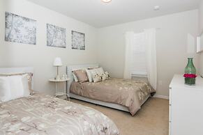 Luxurious Vacation Townhome With Private Pool