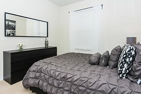 Luxurious Vacation Townhome With Private Pool