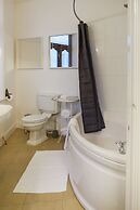 St John's Cottage - Simple2let Serviced Apartments