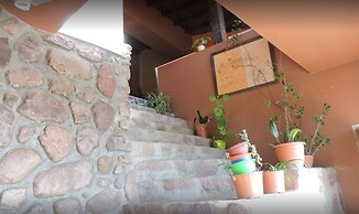 Hostal Casa De Piedra