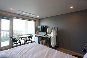 Hotel R Gangneung