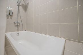 Eco Hotel by Thammasat