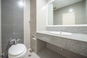 Eco Hotel by Thammasat