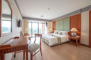Eco Hotel by Thammasat
