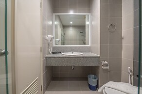 Eco Hotel by Thammasat