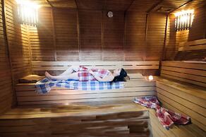 Luna Beach Hotel & Spa