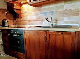 Stone House Andromeda