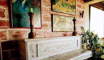 Stone House Andromeda