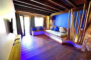 Villa Cantika Resort