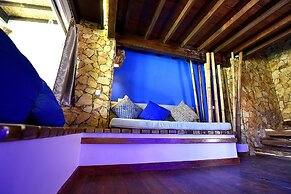 Villa Cantika Resort