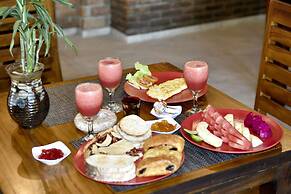 Villa Cantika Resort