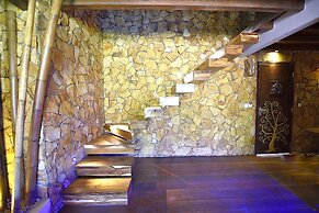 Villa Cantika Resort