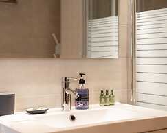 Monastiraki Urban Apartments