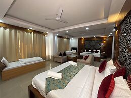Hotel Raj Mandir