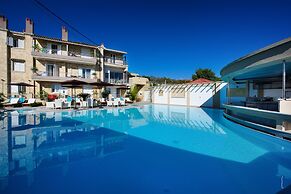 Angelo Del' Arte Estate