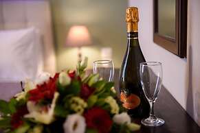 Angelo Del' Arte Estate