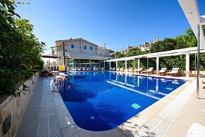 Angelo Del' Arte Estate