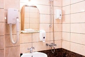 AMAKS Tourist hotel