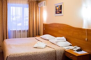 AMAKS Tourist hotel