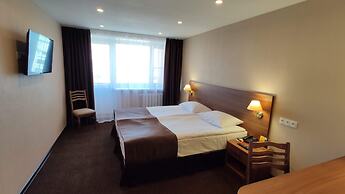 AMAKS Tourist hotel