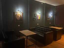 AMAKS Tourist hotel