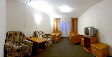 AMAKS Tourist hotel