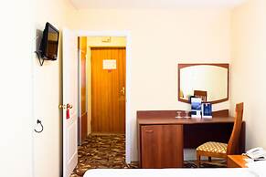 AMAKS Tourist hotel