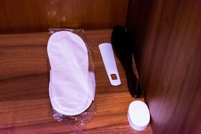 AMAKS Tourist hotel
