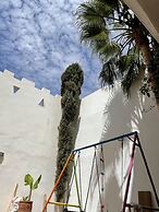 Maison Darna Guesthouse