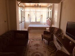 Teos Alesta Apart Pansiyon