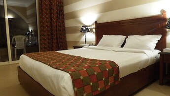 Palmyra Club Amar El Zaman