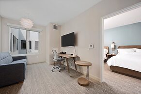 Element Hampton Peninsula Town Center