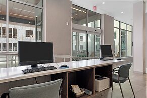 Element Hampton Peninsula Town Center