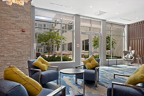 Element Hampton Peninsula Town Center