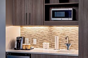 Element Hampton Peninsula Town Center