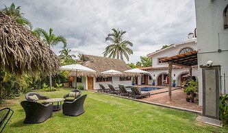 A Villa San Juan Bed & Breakfast